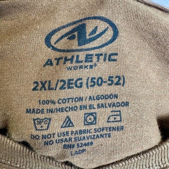 NWT Athletic Works‎ SPYDER Shirt Men’s sz. 2XL Brown Short Sleeve Casual Top - Picture 4 of 6